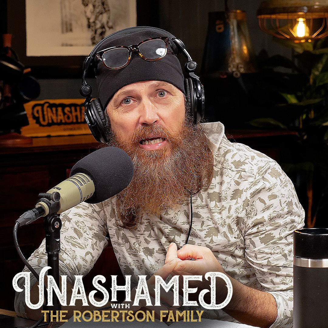 Ep 1041 | Jase Dives In to How He Avoids Satanic Traps & What Demons Can Really Do to Us
