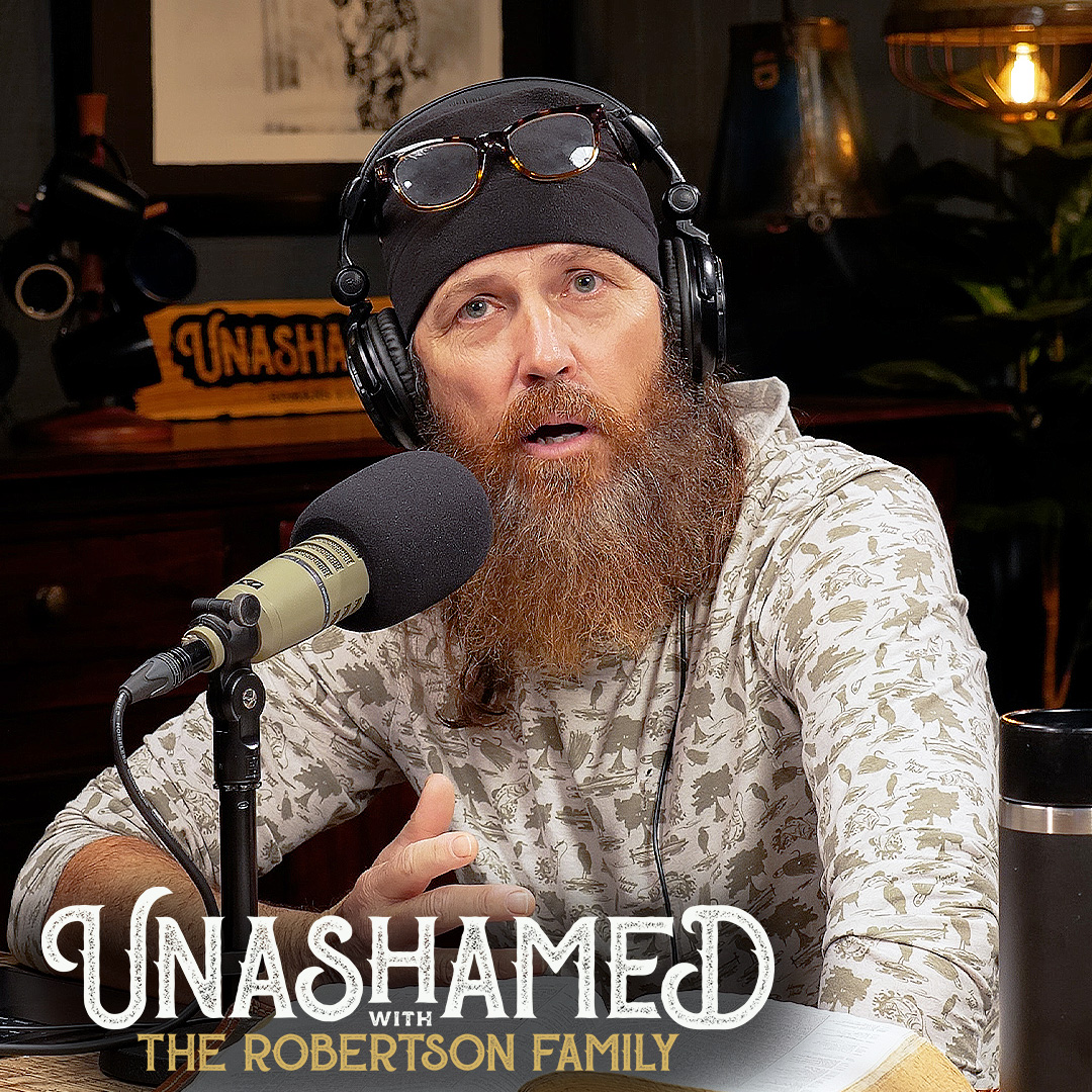 Ep 1041 | Jase Tackles How He Avoids Satanic Traps & What Demons Can Really Do to Us