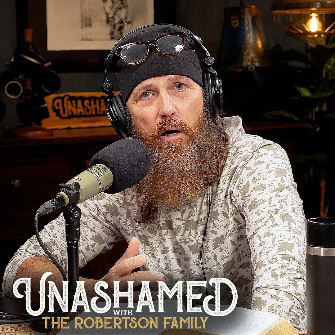 Ep 1041 | Spiritual Warfare: Angels, Demons, Good & Evil Are All Around Us — Unashamed with the Robertson Family cover