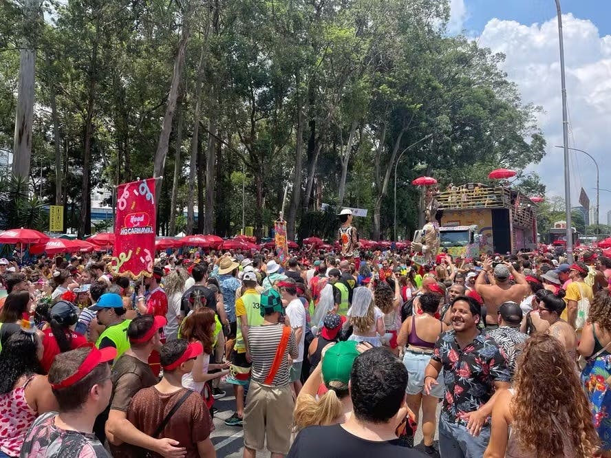 SP amplia esquema de policiamento para o Carnaval; veja dicas para aproveitar a folia com segurança SP amplia esquema de policiamento para o Carnaval; veja dicas para aproveitar a folia com segurança