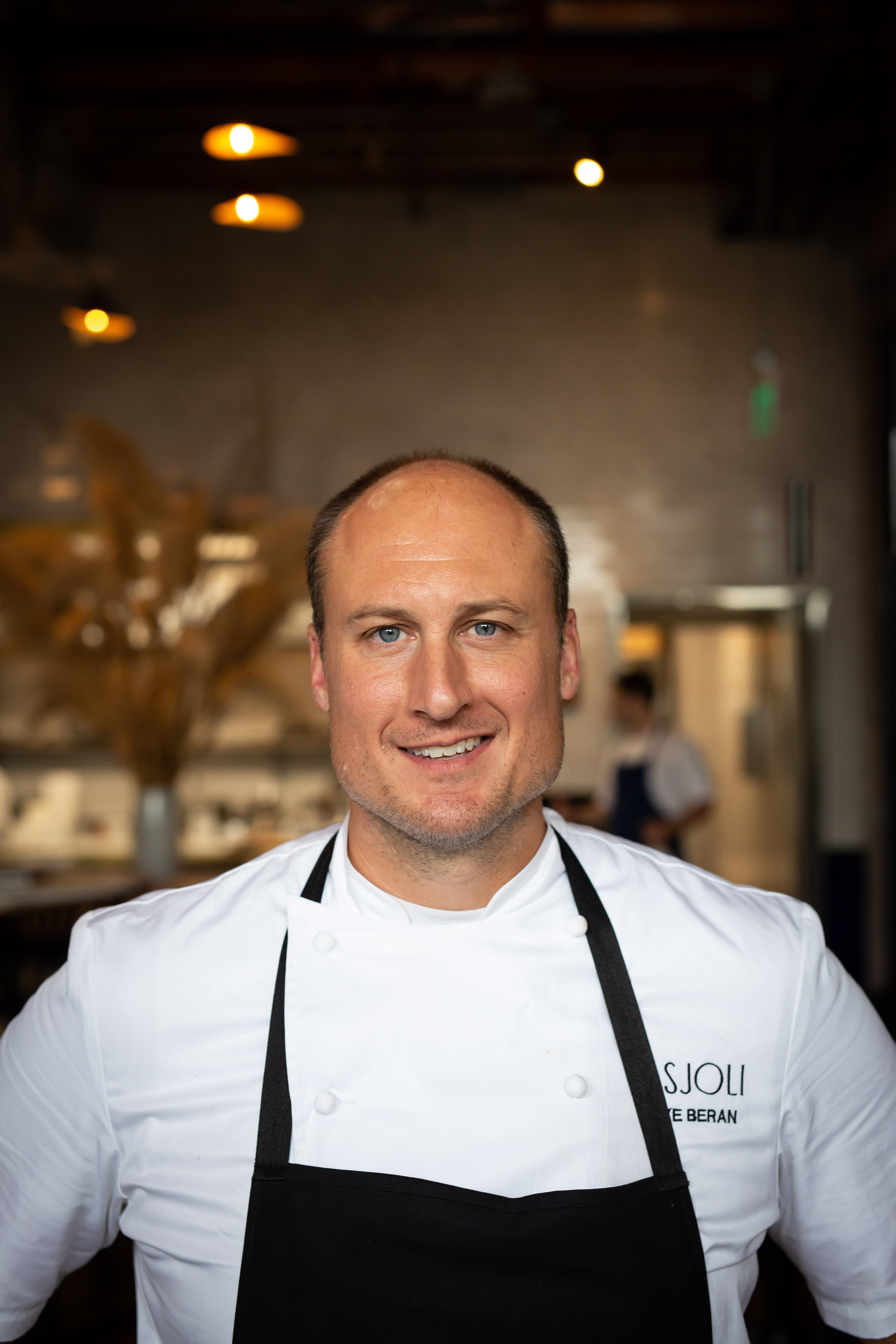 Michelin star winning chef Dave Beran on redefining perfection on the plate, coming up at the legendary Alinea in Chicago, and now running two restaurants of his own in Los Angeles