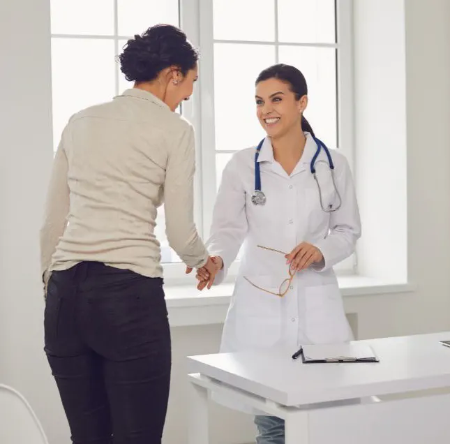 Les sages-femmes peuvent-elles remplacer les gynécologues ?