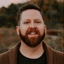 Follow 2 Lead: A Christian Leaders Podcast