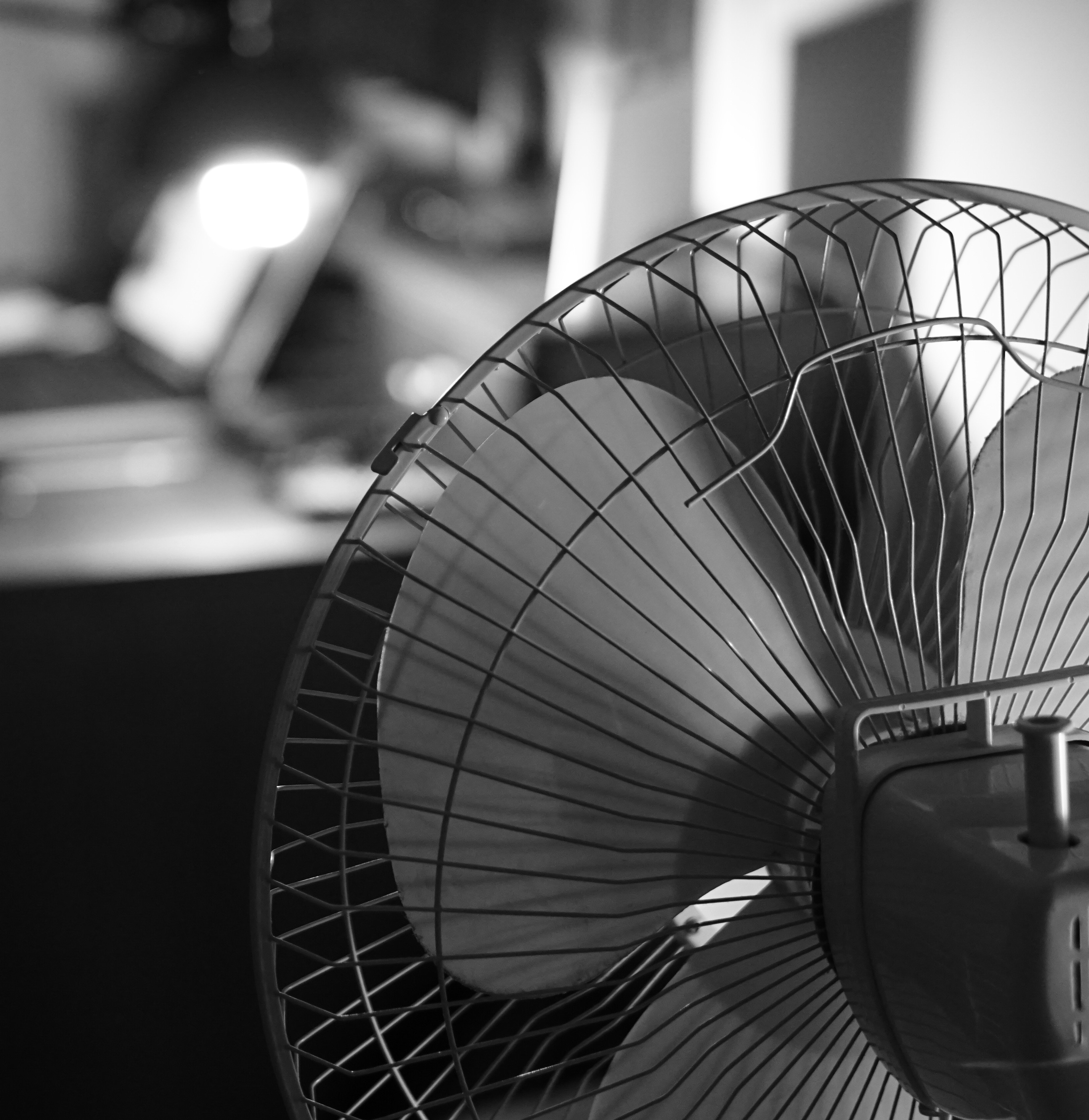 Office Fan Noise: 8-Hour Tranquil Workplace Ambiance for Blissful Sleepiness