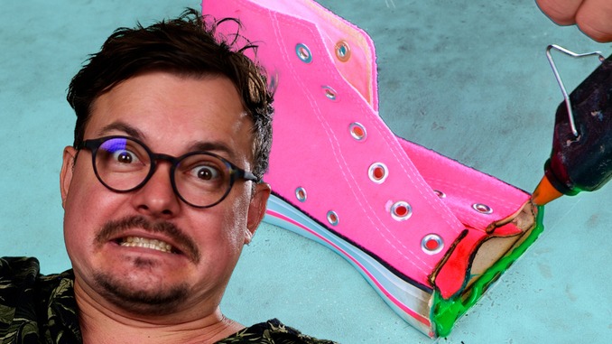 REACT to a Transformation of old sneakers into a fashionable laptop bag episode artwork