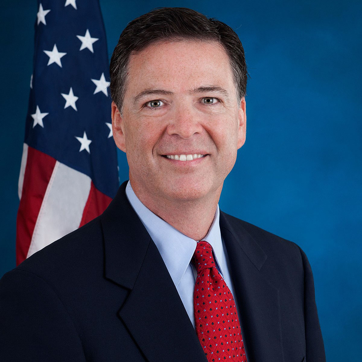 Former FBI Director Comey on Writing Crime Novels episode artwork
