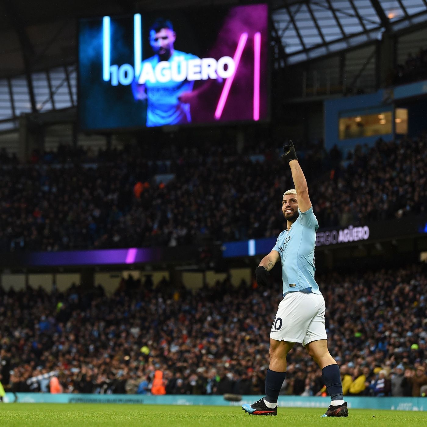 Man City 3-1 Arsenal: Is Sergio Aguero the greatest Premier League striker of all-time? episode artwork