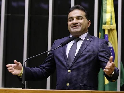 Deputado do PL de Maranhão é alvo de operação da PF por suspeita de desvio de emendas parlamentares episode artwork