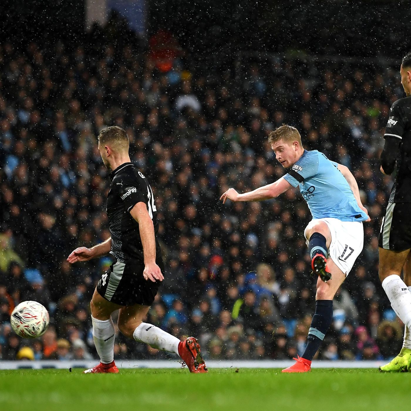 Man City 5-0 Burnley: Is Kevin De Bruyne proving he is undroppable? episode artwork