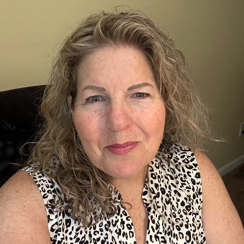 Turning Pain into Power:  Annmarie Entner's Approach to Life Beyond Autoimmune Disease episode artwork