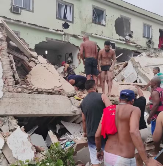'A gente nasceu de novo', diz sobrevivente de desabamento no Rio; quatro ficaram feridos