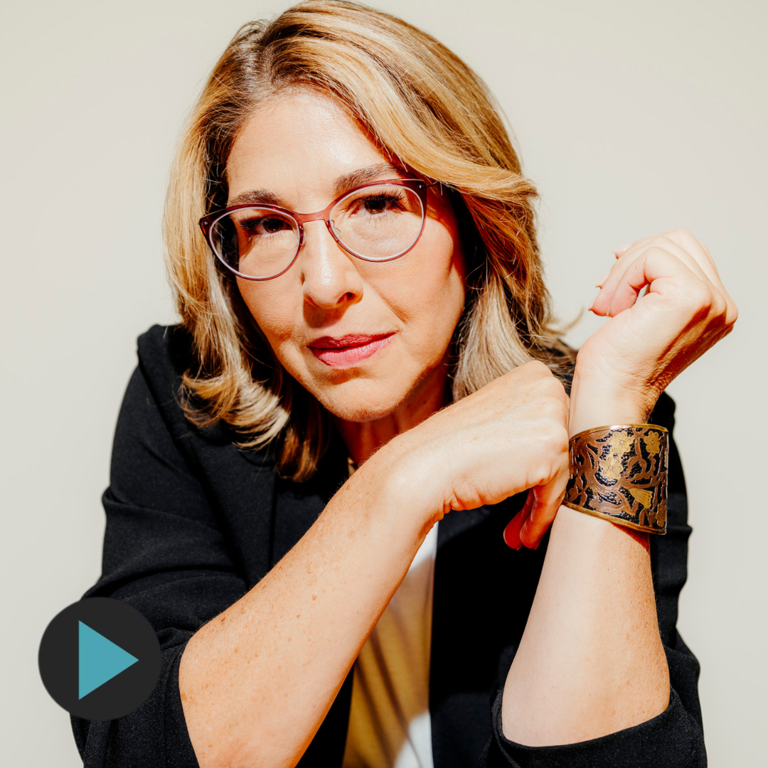 Naomi Klein - The Mirror World of Conspiracists and the Far-Right (Summer Repeat) episode artwork