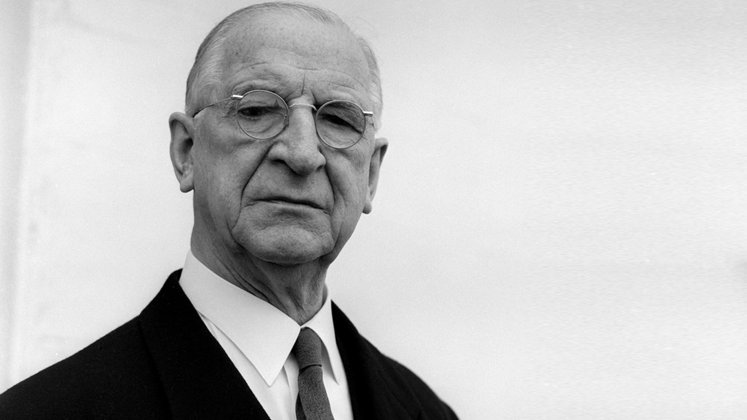 Éamon de Valera – President Dev (Part 4) podcast artwork