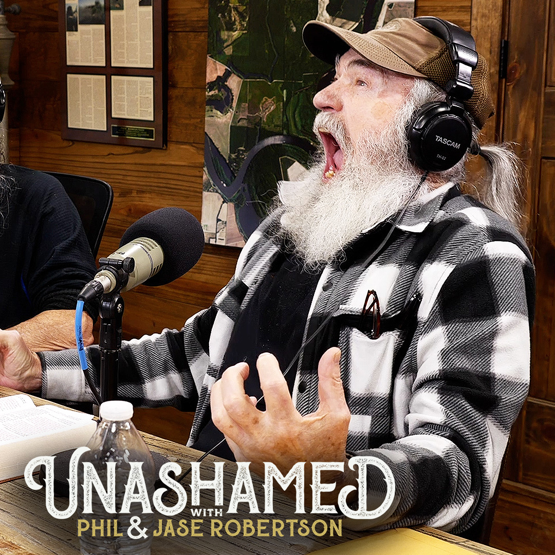 Ep 792 | Uncle Si Is Fired Up About Phil's Haters & Puts the NYC Atheists on Strike
