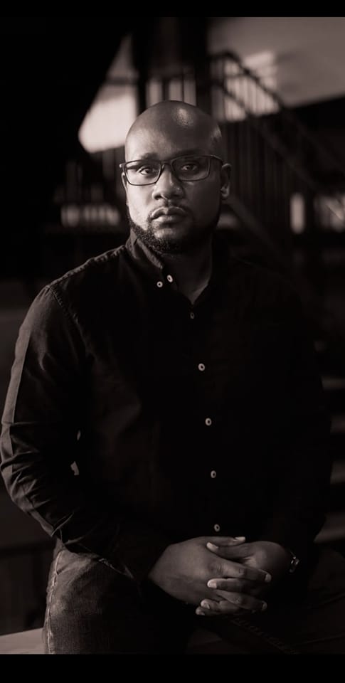 Episode 469 Featuring Aaron Phillip Clark - Novelist, Screen Writer, Professor episode artwork