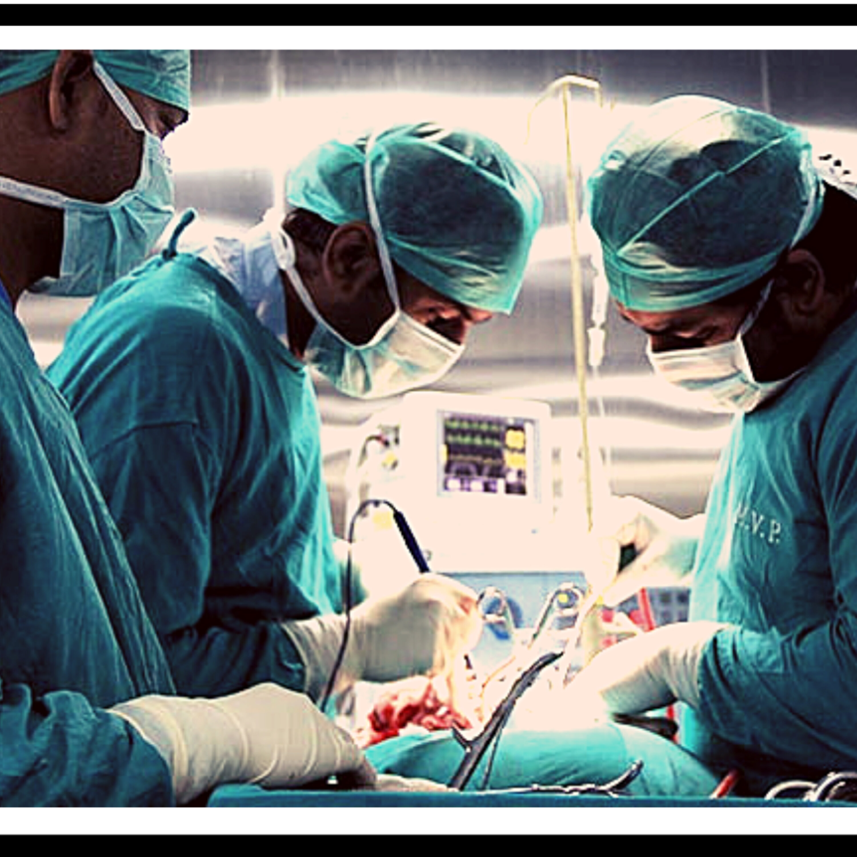 Horror Stories of Overworked Doctors: Harming Themselves and Patients episode artwork
