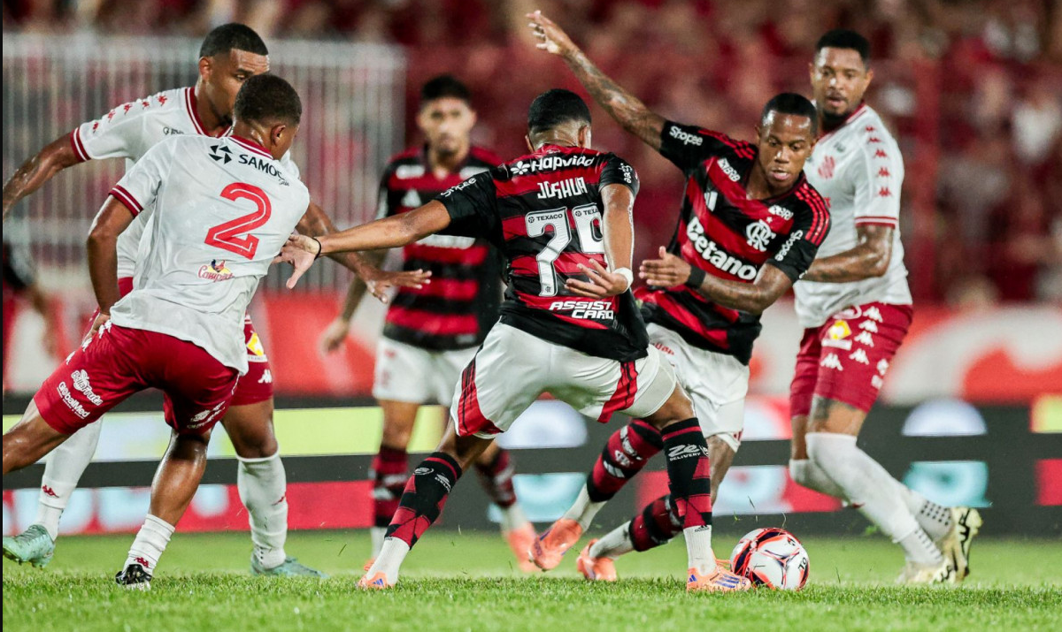 Resultados de segunda-feira ajudam o Flamengo