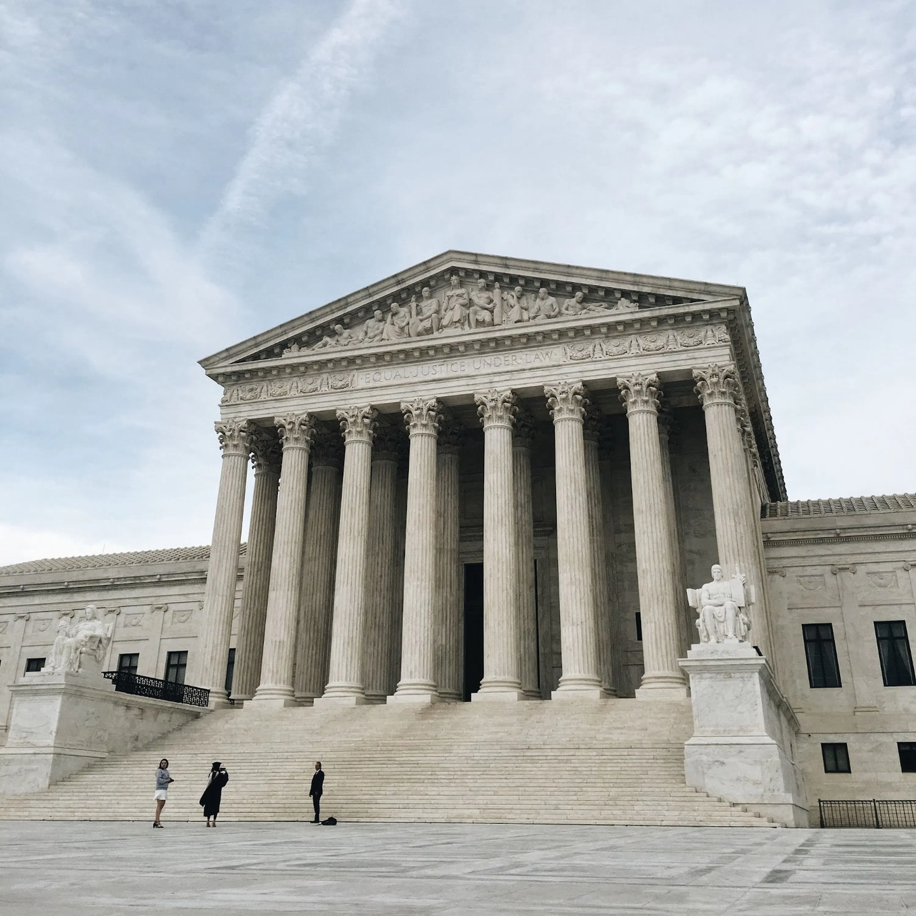 Qu’est-ce que la cour suprême des Etats-Unis ?