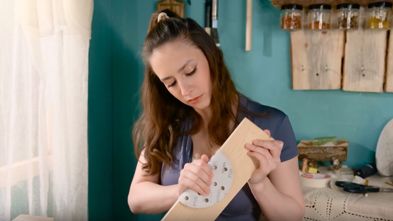 She knows her stuff! Amazing craft made from wood! episode artwork