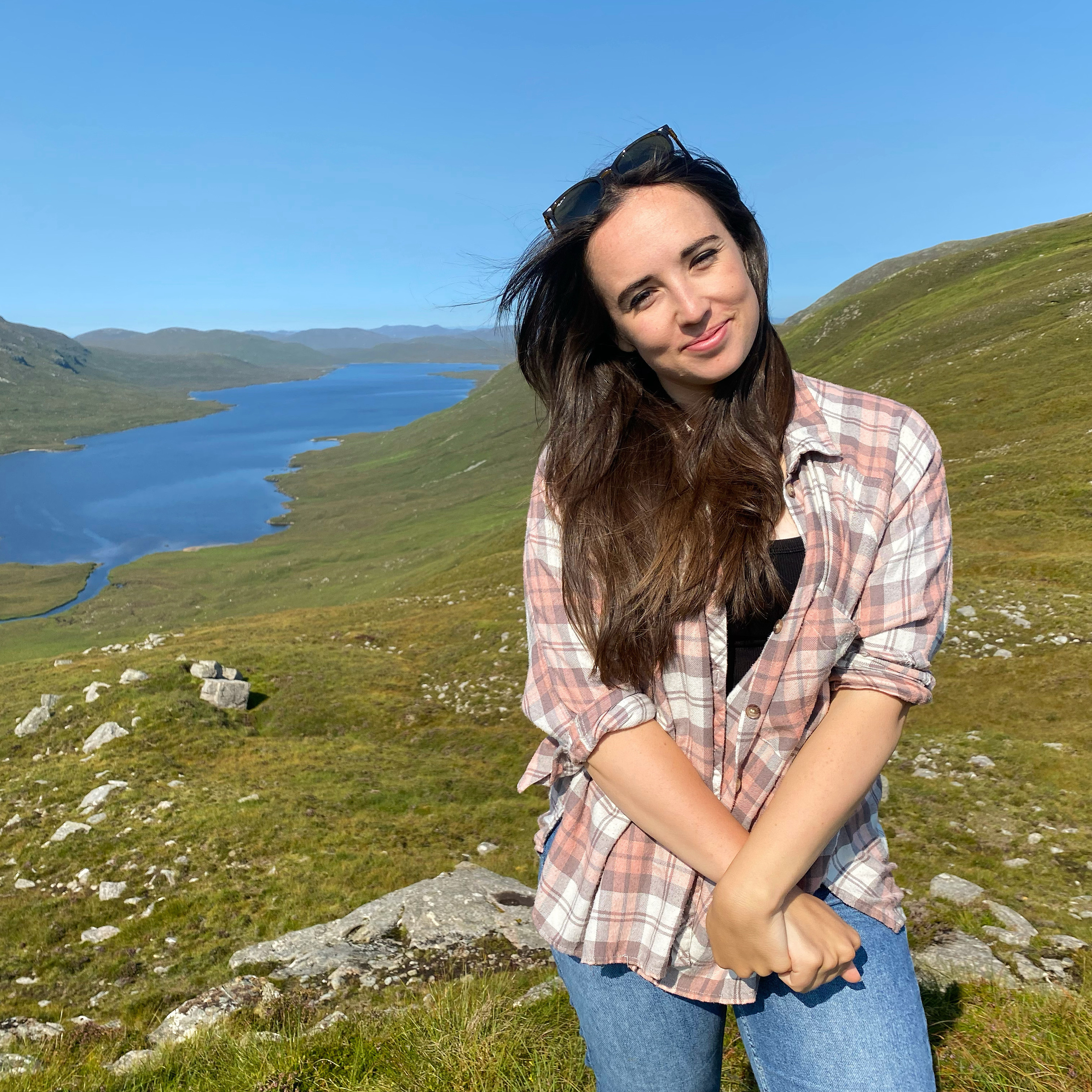 198. A wander in a bird of prey sanctuary with Megan McCubbin