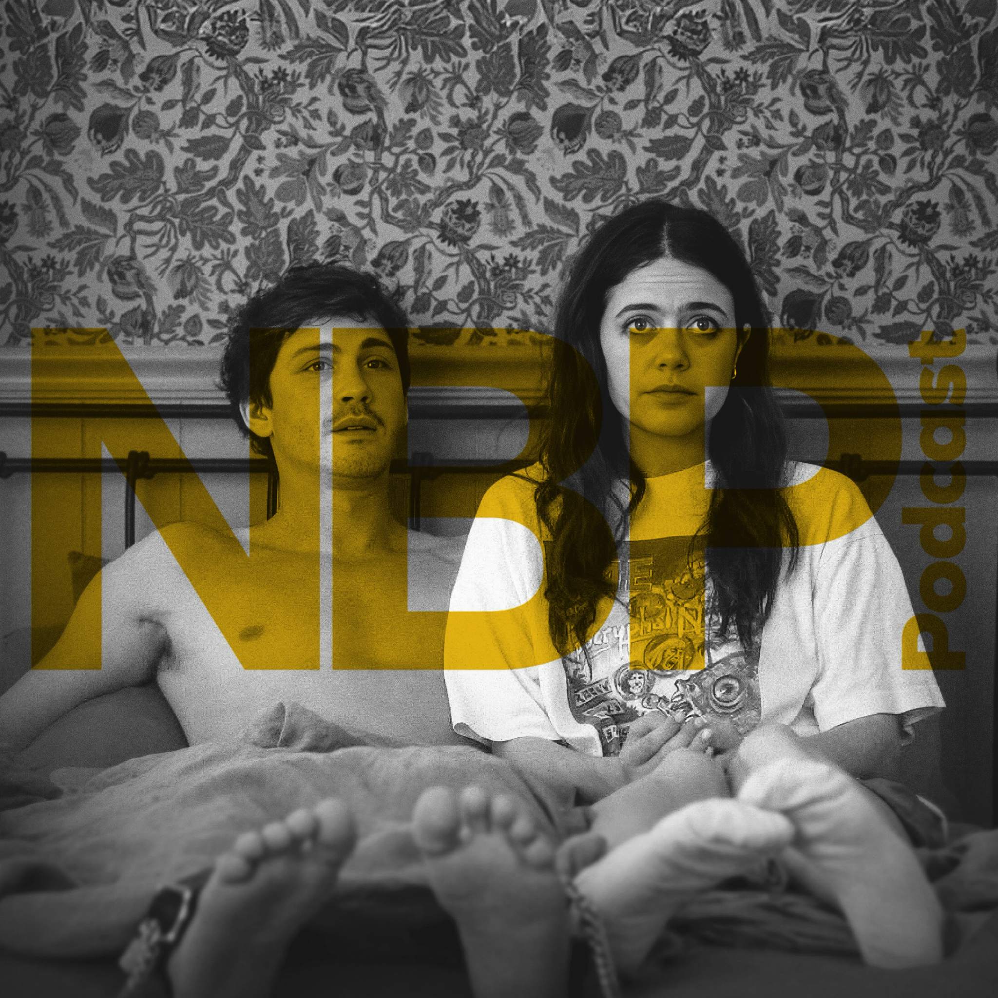 Interviews With "Oh, Hi!" Stars Molly Gordon & Logan Lerman