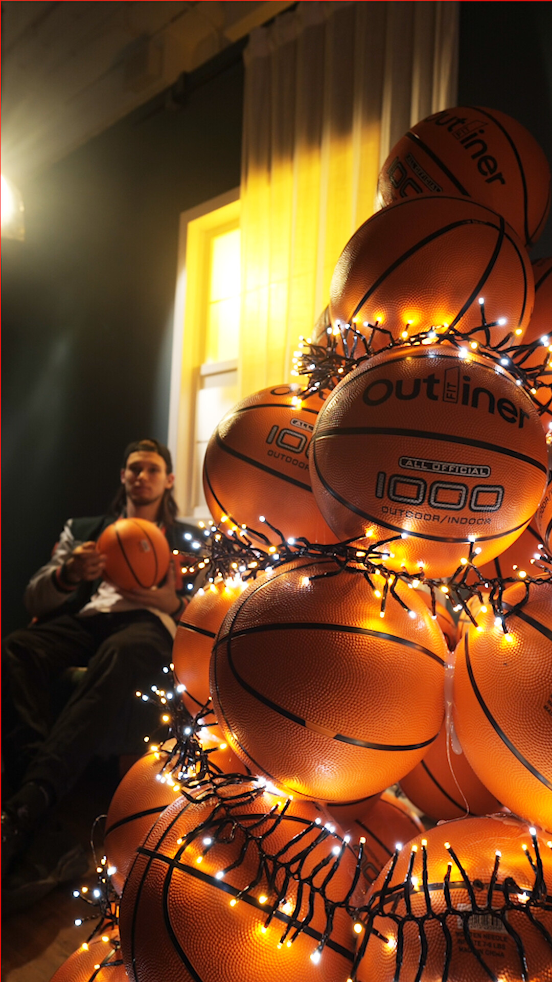 Let's Make A Christmas Tree For Basketball Lovers! Easy Peasy! episode artwork