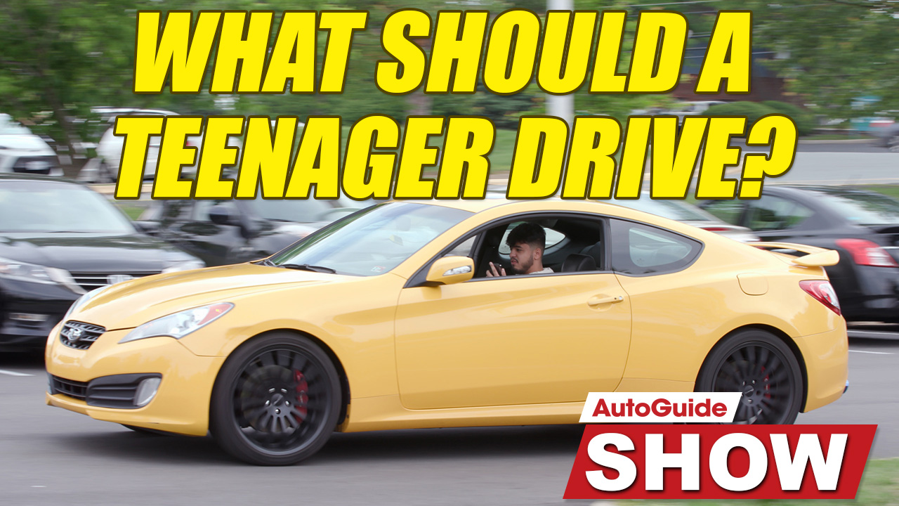 How to Pick a Safe Car for Teenage Drivers