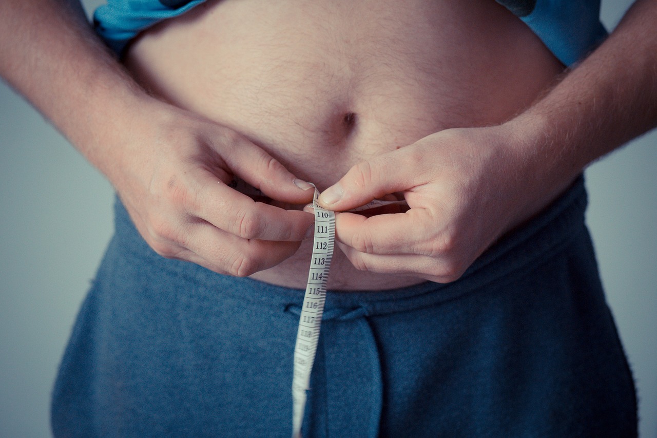 Dia Mundial da Obesidade: médico alerta que doença vai além da estética e começa na infância episode artwork