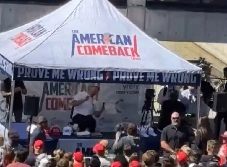 El Orden Mundial: Estados Unidos y la espiral de violencia política El Orden Mundial: Estados Unidos y la espiral de violencia política