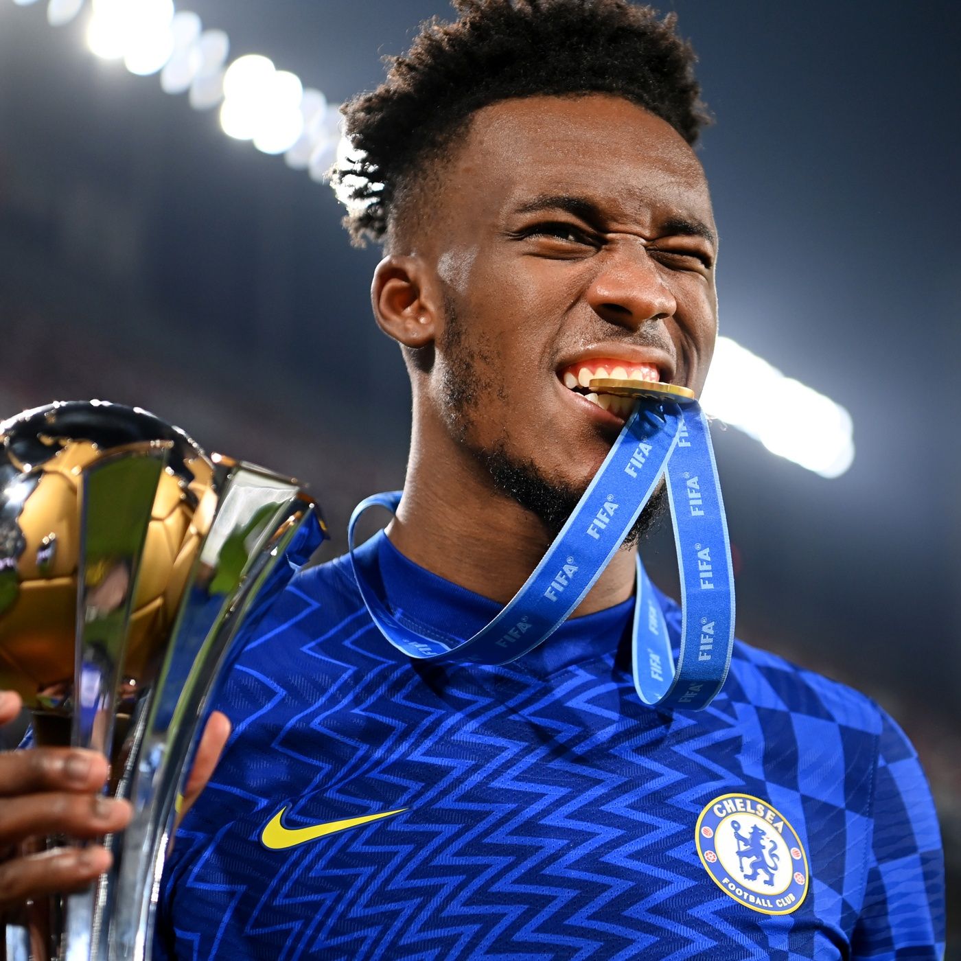 Callum Hudson-Odoi 'Interest', Nice Eye Nicolas Pepe & Standard Of Refereeing | #TheArsenalAgenda episode artwork