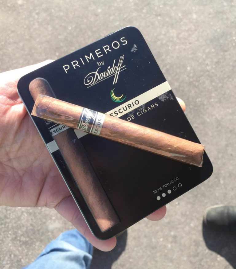 Davidoff Primeros Escurio, qualità ed eleganza in formato tascabile episode artwork