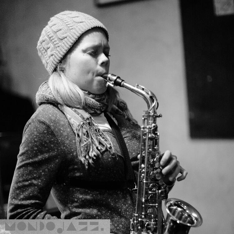 Caroline Davis, Legraux Tobrogoï, De Beren Gieren, Jamire Williams & Other New Releaes