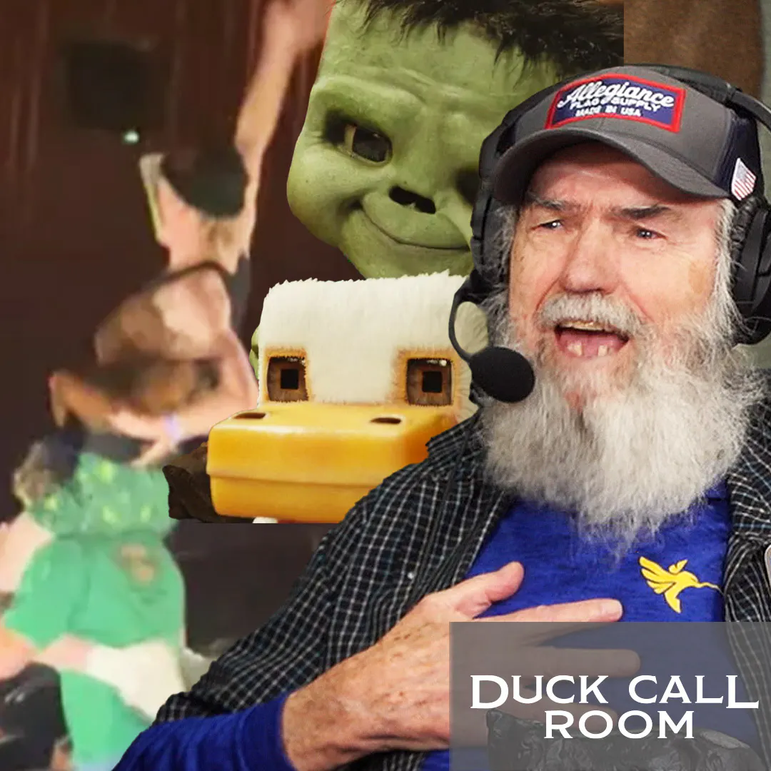 Uncle Si Reacts to Martin’s Midlife Crisis & Viral Minecraft Chicken Jockey — Duck Call Room cover