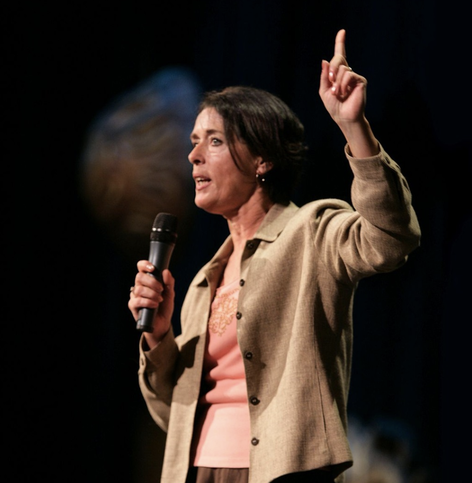 Toxic Trespassing: The Inside Story of the Love Canal Uprising | Lois Gibbs