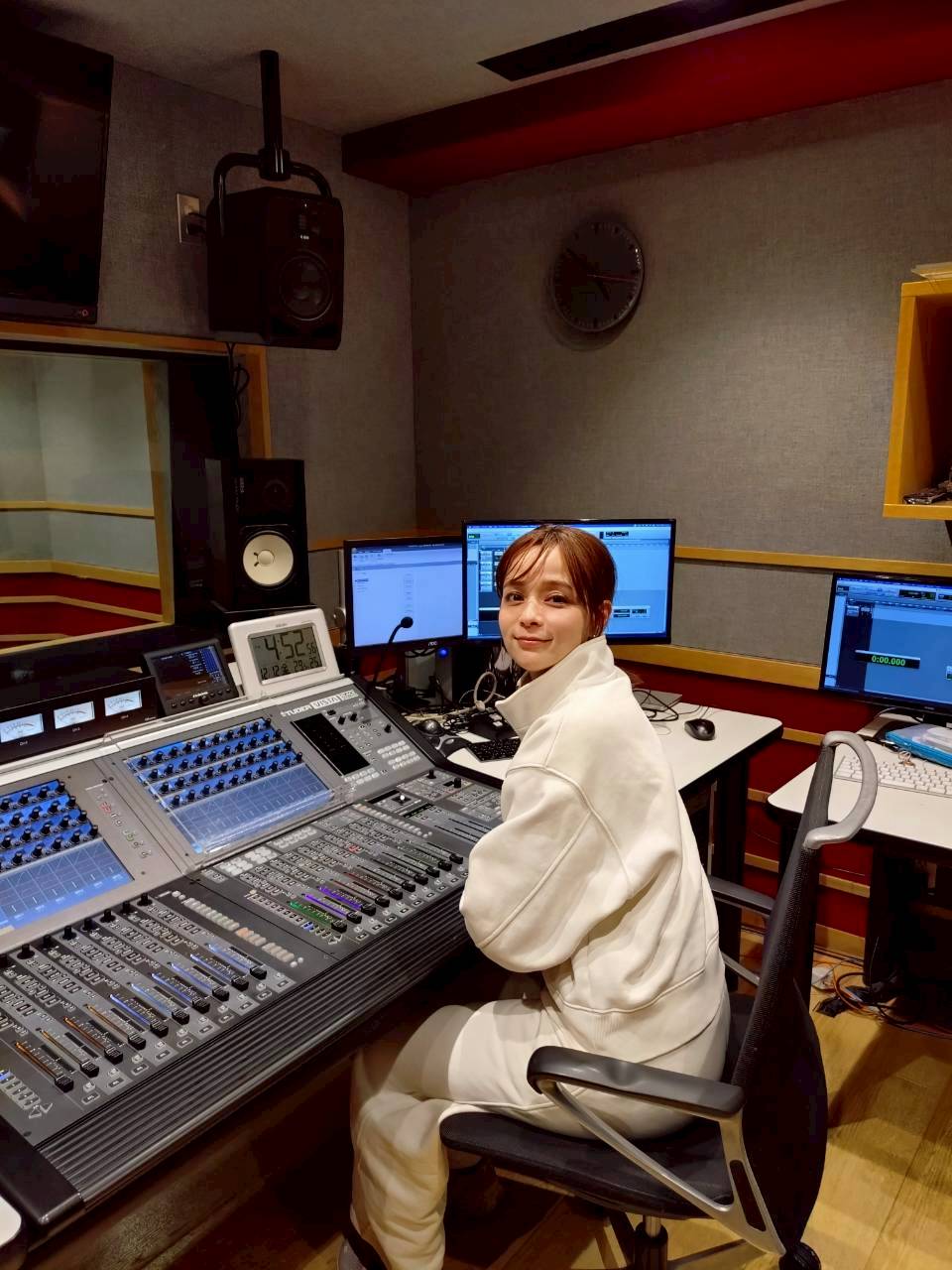 #16 Volkswagen TREASURES