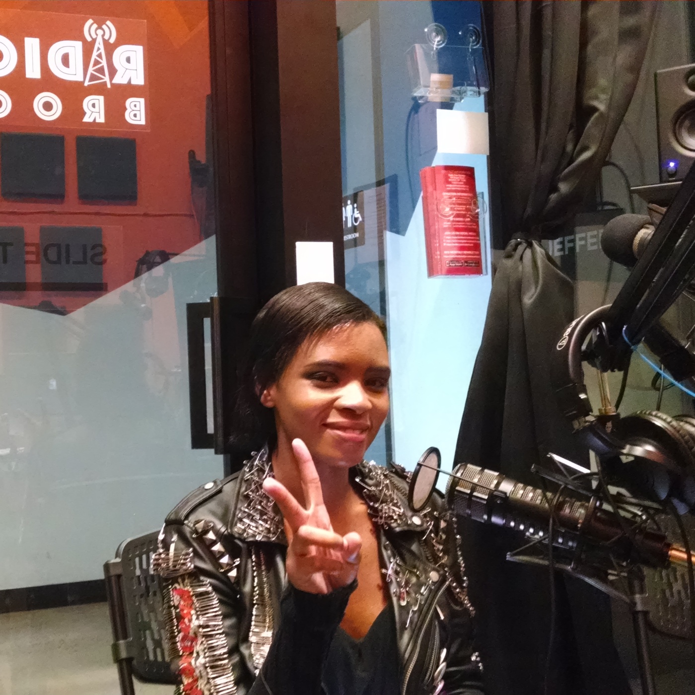 The Junk and Jam Hour