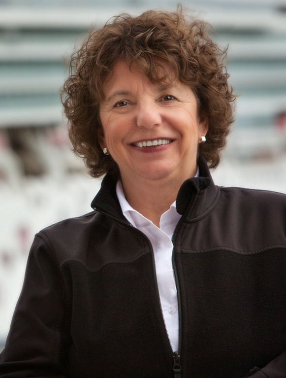 Aquila Tours, 35 years in business reinventing the Tour Guide Industry, meet Beth Hatt