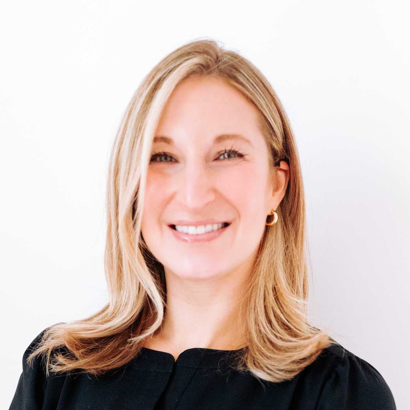 Ep. 38 Painful Bladder Syndrome with Dr. Jocelyn Fitzgerald BackTable