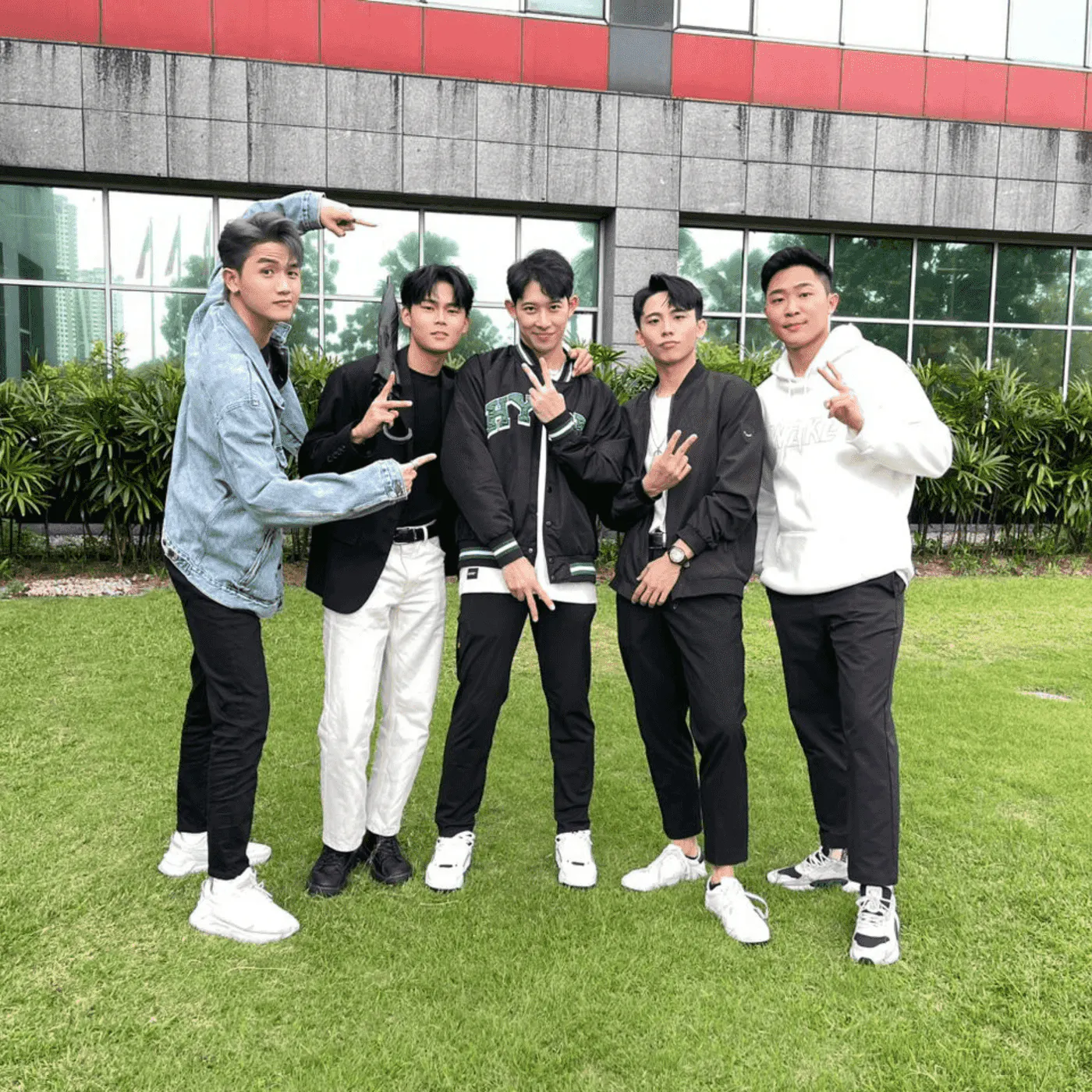 GOXUAN|全男班来了! Jiasong和Victoria荧幕前和私底下差很多?!|恋综【对你有感觉】 episode artwork