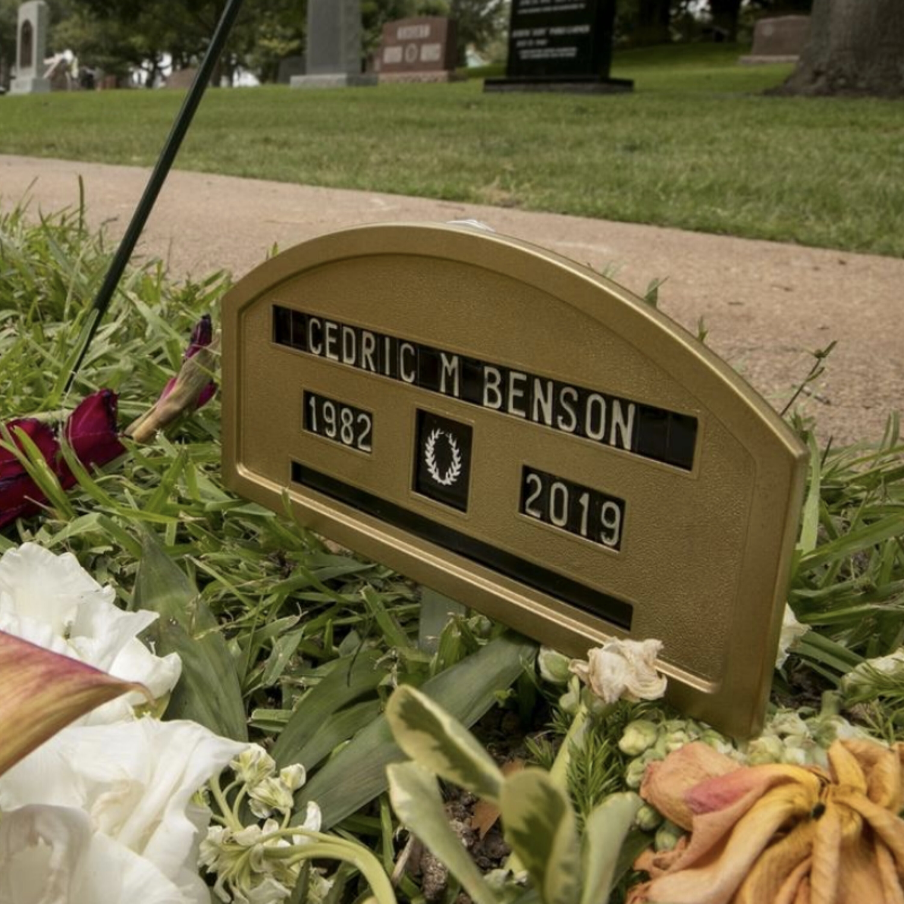 Ken Herman on Cedric Benson being buried in the Texas State Cemetery episode artwork