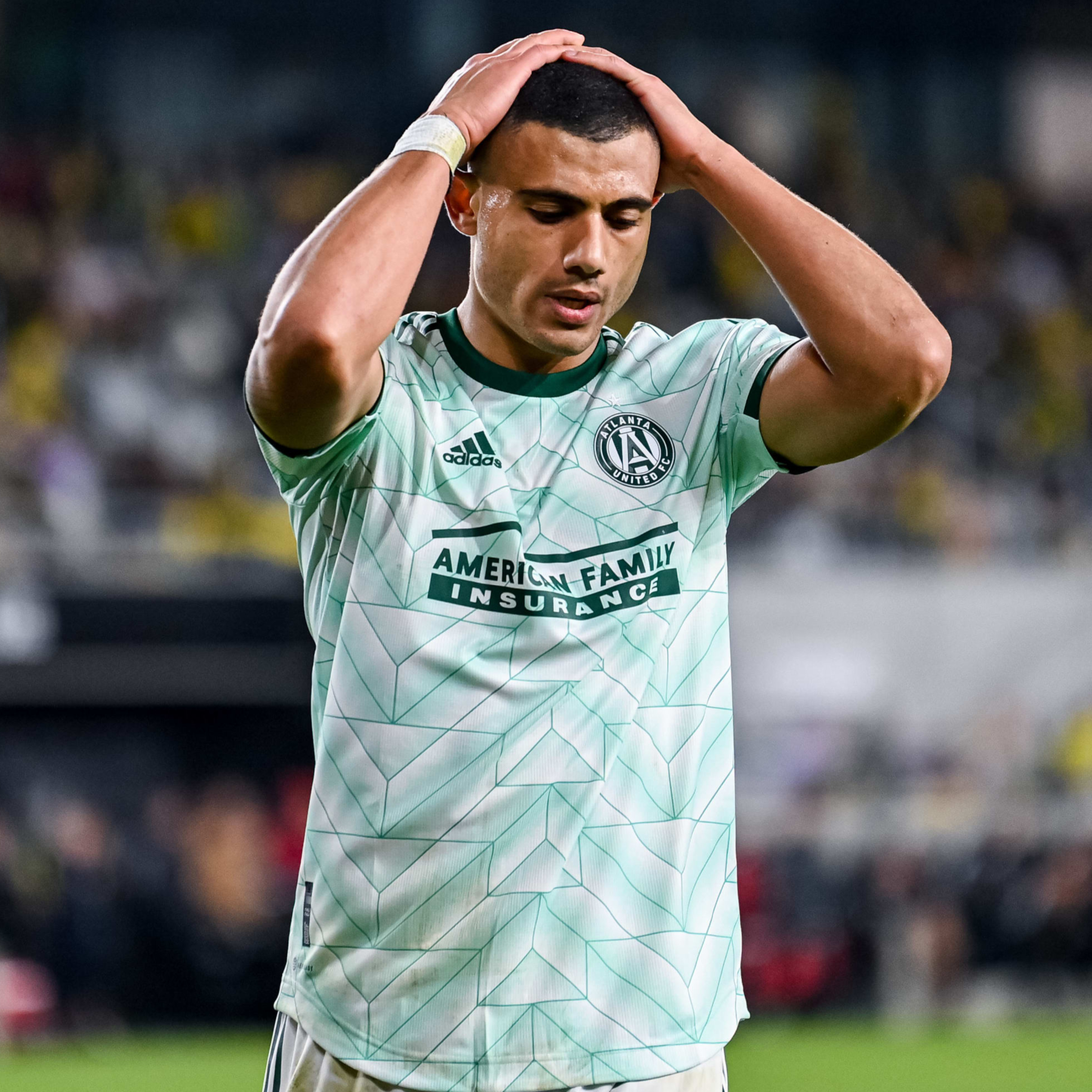 ATLANTA UNITED BOW OUT OF THE PLAYOFFS TO A SUPERIOR COLUMBUS SIDE + MAILBAG: WHO SHOULD STAY AND WHO SHOULD GO? | FIVE STRIPE WEEKLY LIVE #289 episode artwork