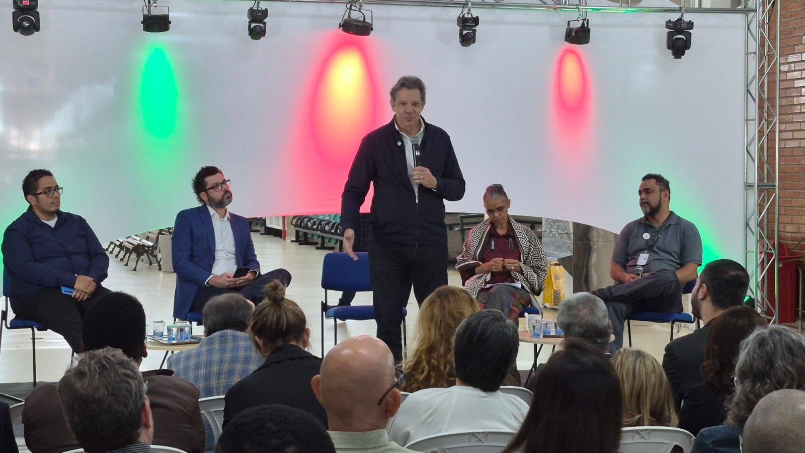 Haddad faz primeira agenda após anúncio de Márcio França como vice para disputa do governo de SP episode artwork