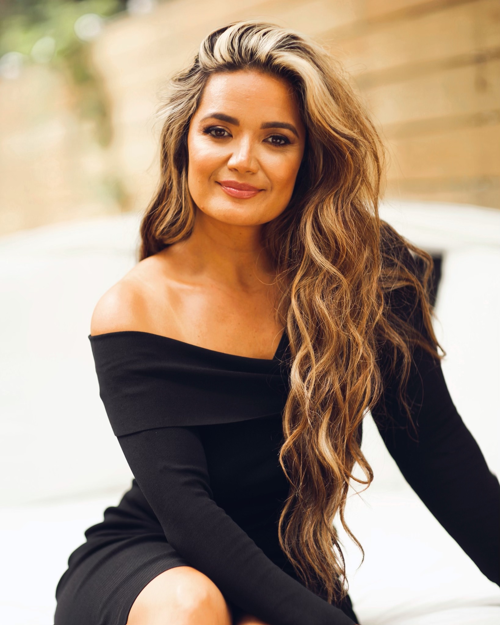 5 Signs of a Hormone Belly with Christine Hronec