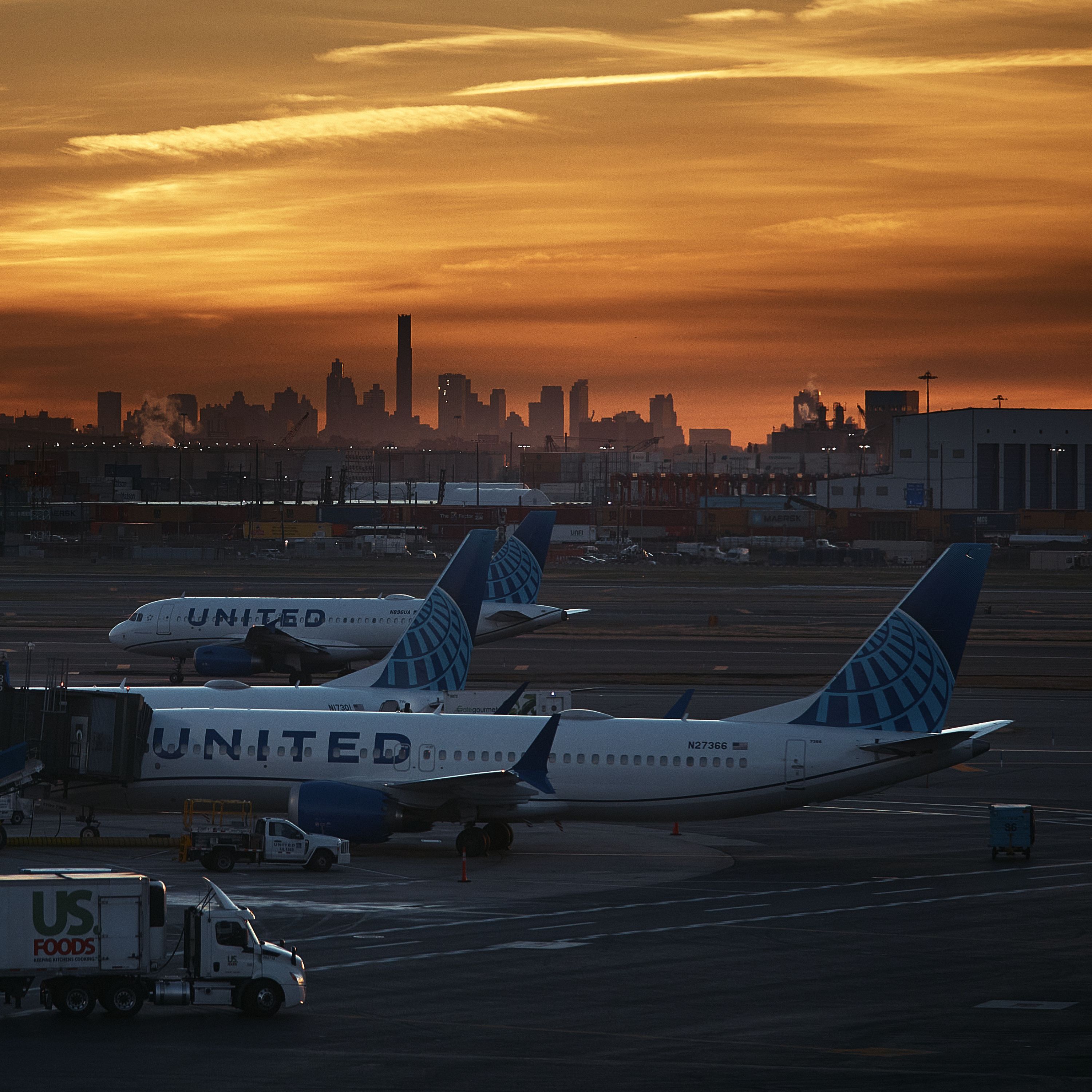 DOT Reduces Capacity at 40 Airports Amid Shutdown