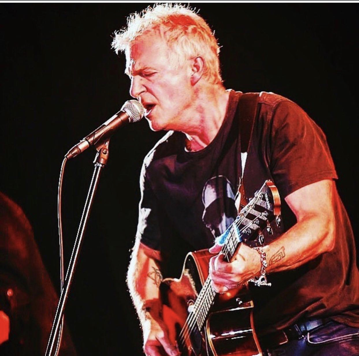 Alan Frew, Glass Tiger