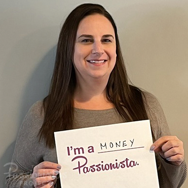 Sara Fins Brings Easy Bookkeeping to Solopreneurs episode artwork