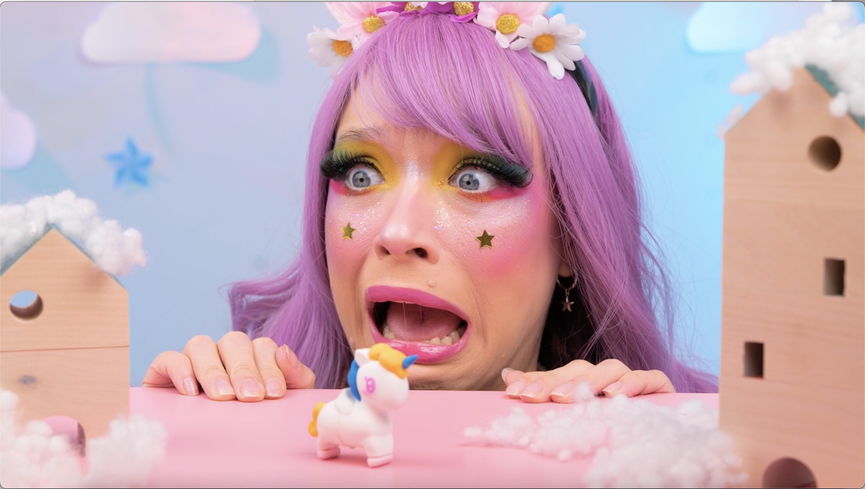 Unicorns Don't Poop!*Cutest Gadgets We Found On TikTok* episode artwork
