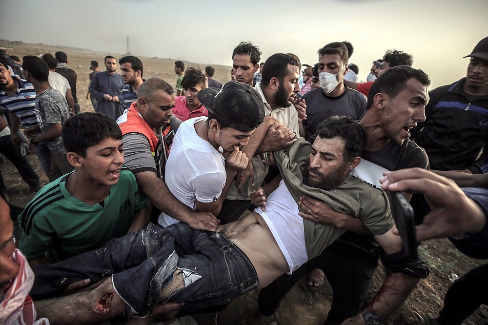 Comer y beber se han convertido en actividades de riesgo en Gaza