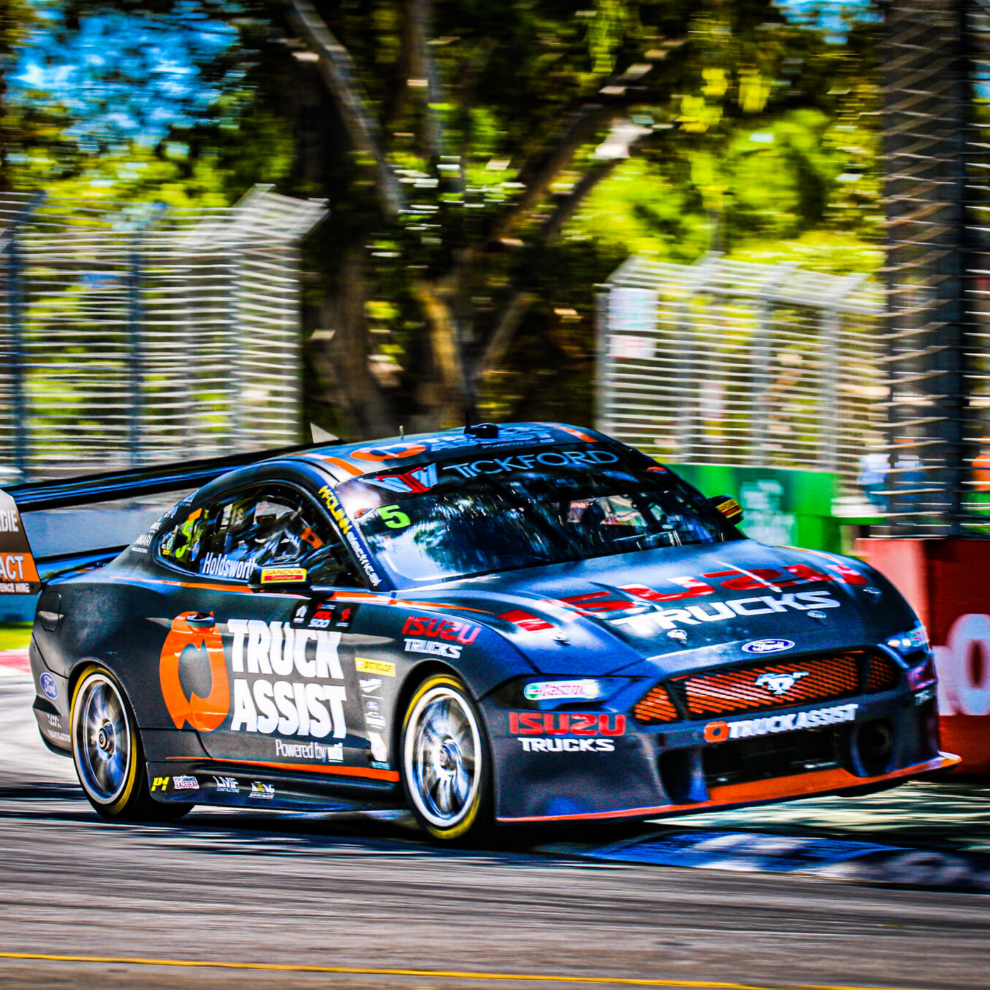 Supercars driver Lee Holdsworth and Chris Gillespie from Truck Assist join us episode artwork
