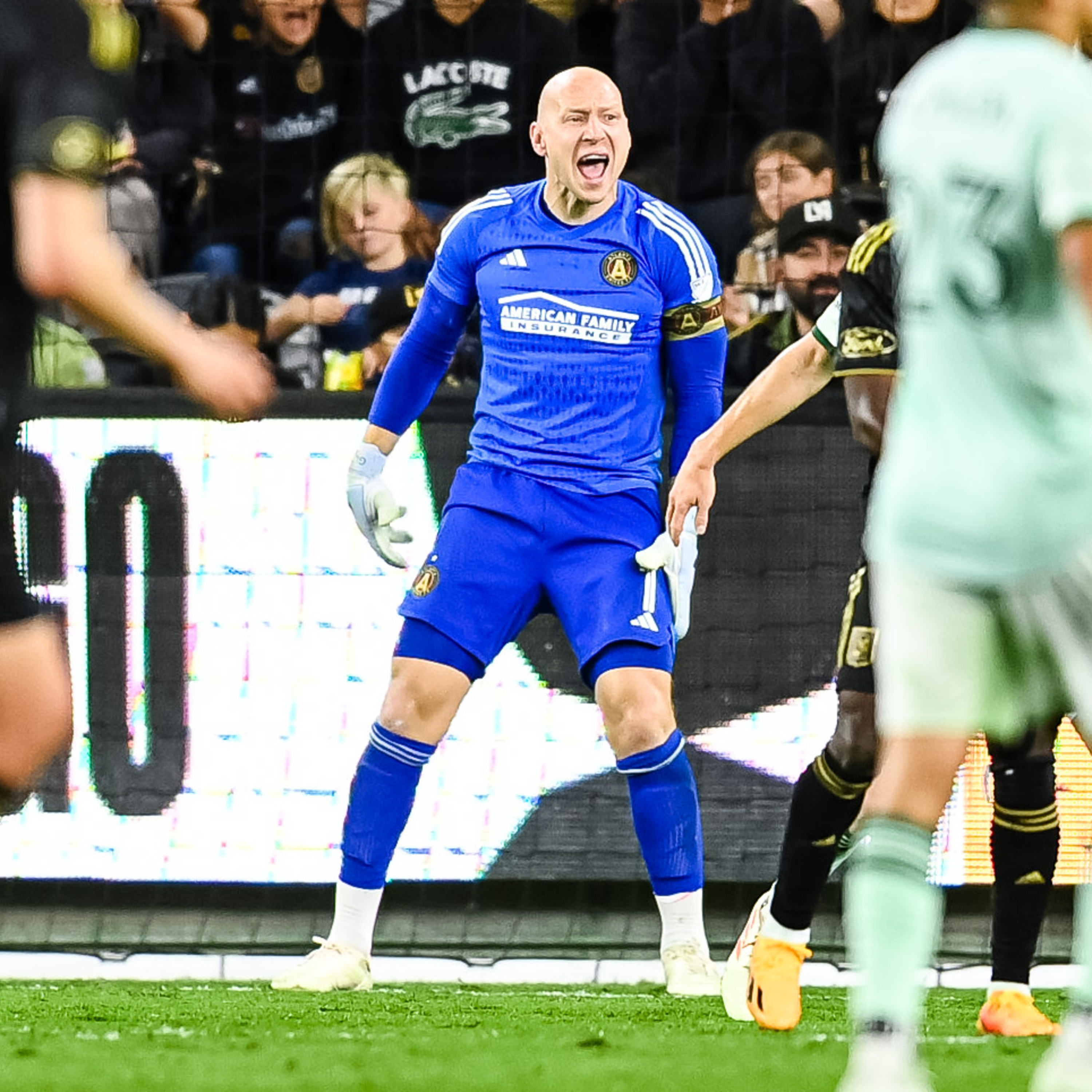 BRAD GUZAN SAVES THE DAY! LIONEL MESSI & TATA MARTINO TO MLS?! + DC UNITED MATCH PREVIEW | FIVE STRIPE WEEKLY #273 LIVE! episode artwork